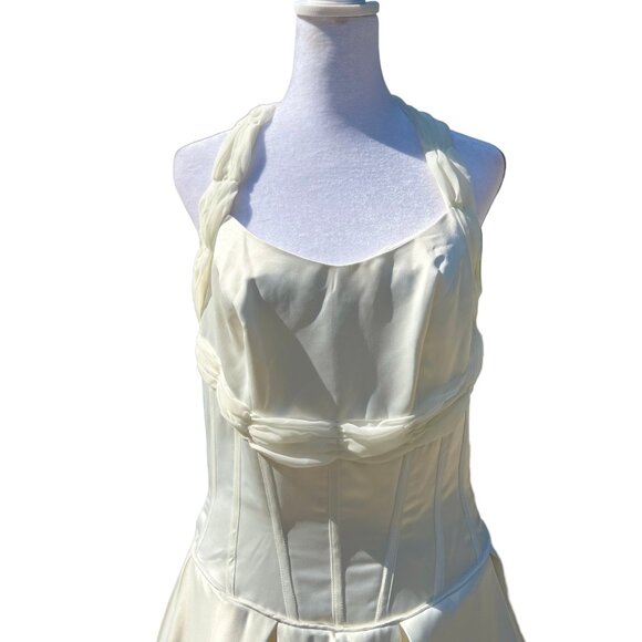 Size 8 My Fair Bride Ivory Wedding Dress - Picture 5 of 15